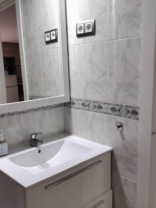 Apartamento La Doncella Алькала-де-Енарес Екстер'єр фото